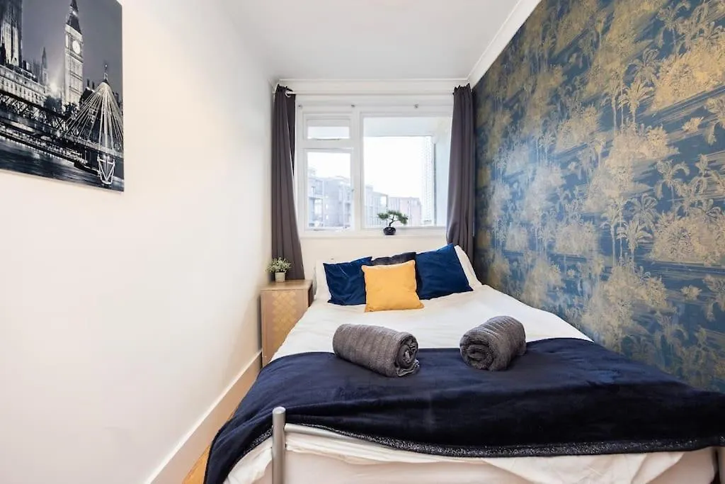 12 Halstead Niu Apartment London