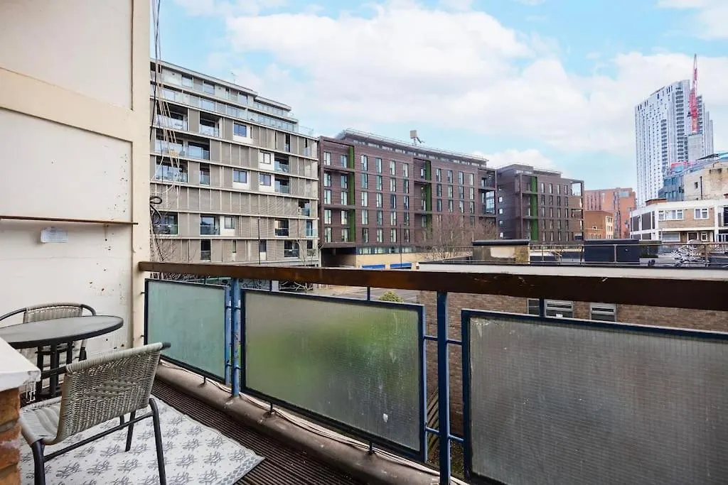 12 Halstead Niu Apartment London